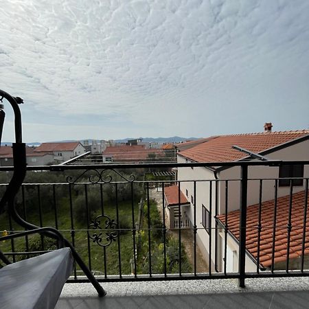 Apartmani Kristo 2 扎达尔 外观 照片
