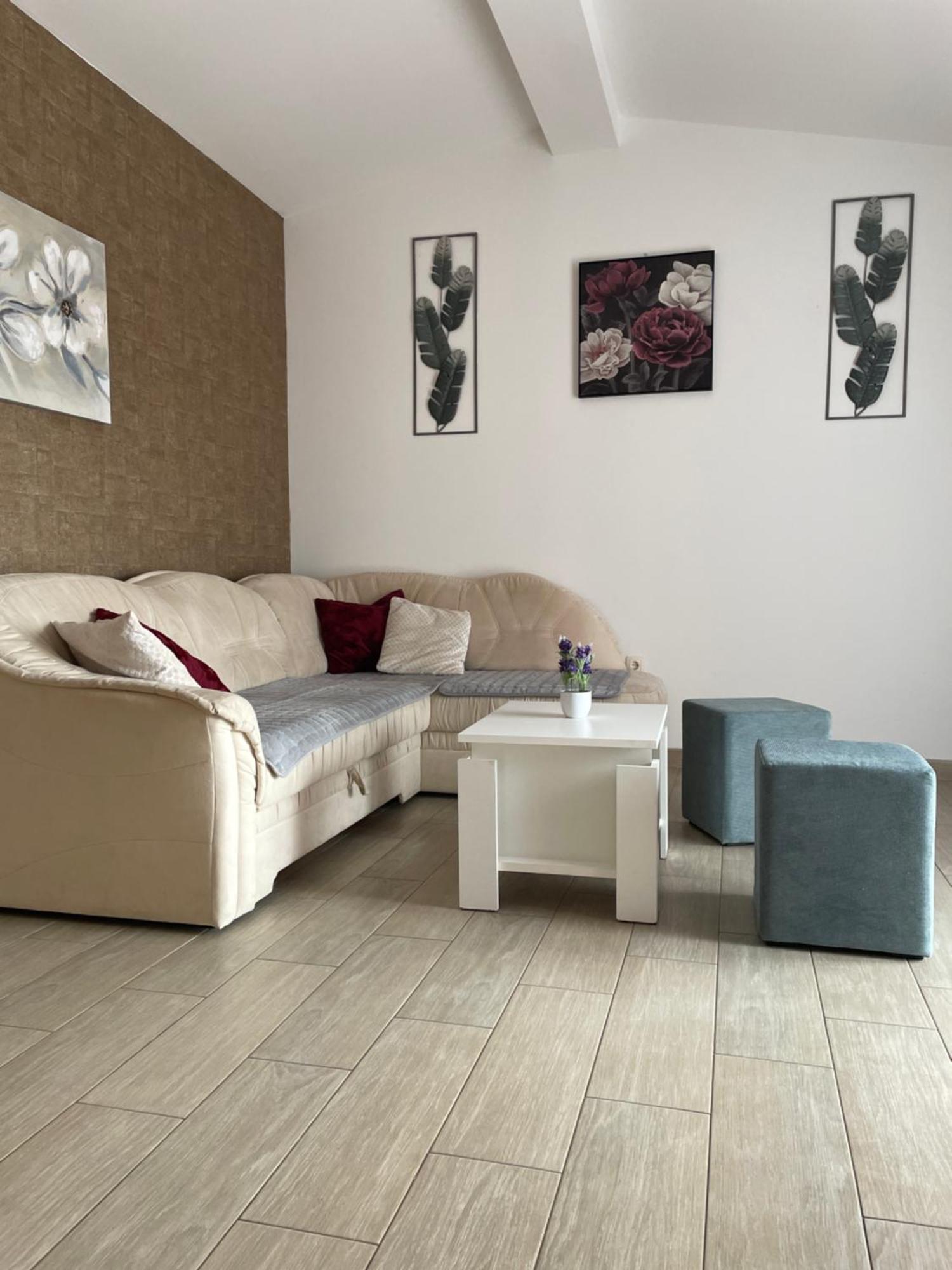 Apartmani Kristo 2 扎达尔 外观 照片